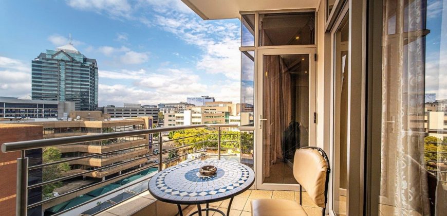 2 BEDROOM APARTMENT  FLAT FOR SALE IN SANDTON CENTRAL